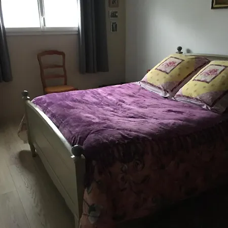 منزل للإقامة Au Vieux Bourg Guécélard